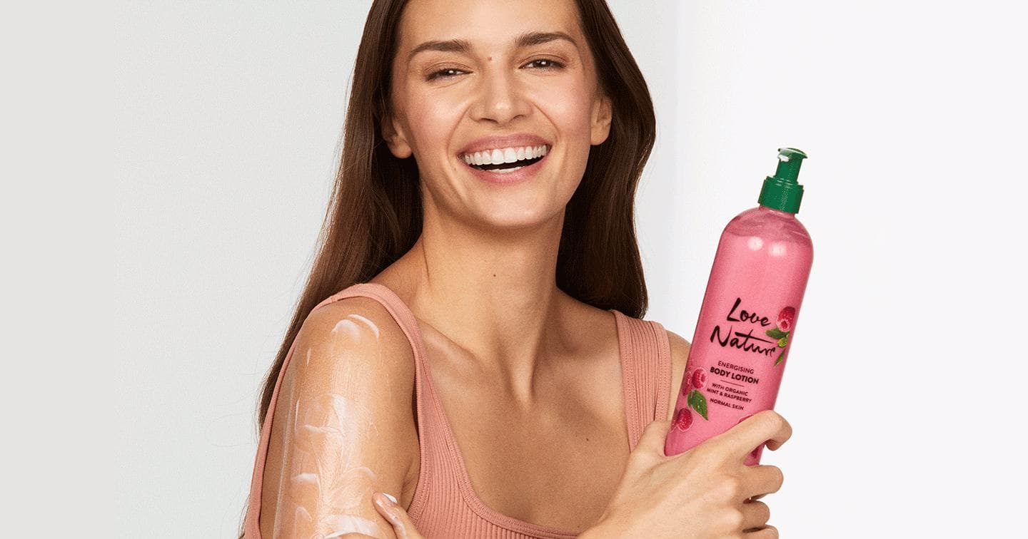 Loção Corporal Love Nature Oriflame