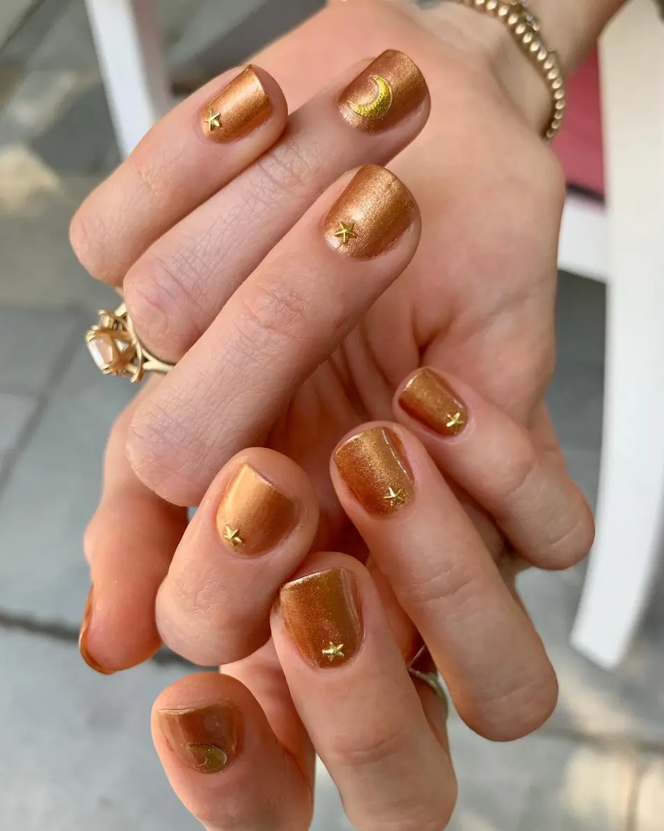 Autocolantes Celestiais - look unhas para passagem de ano 2024