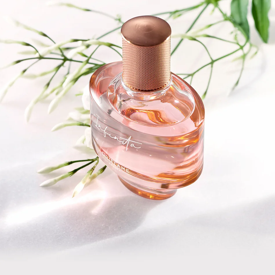 Eau de Parfum Infinita da Oriflame