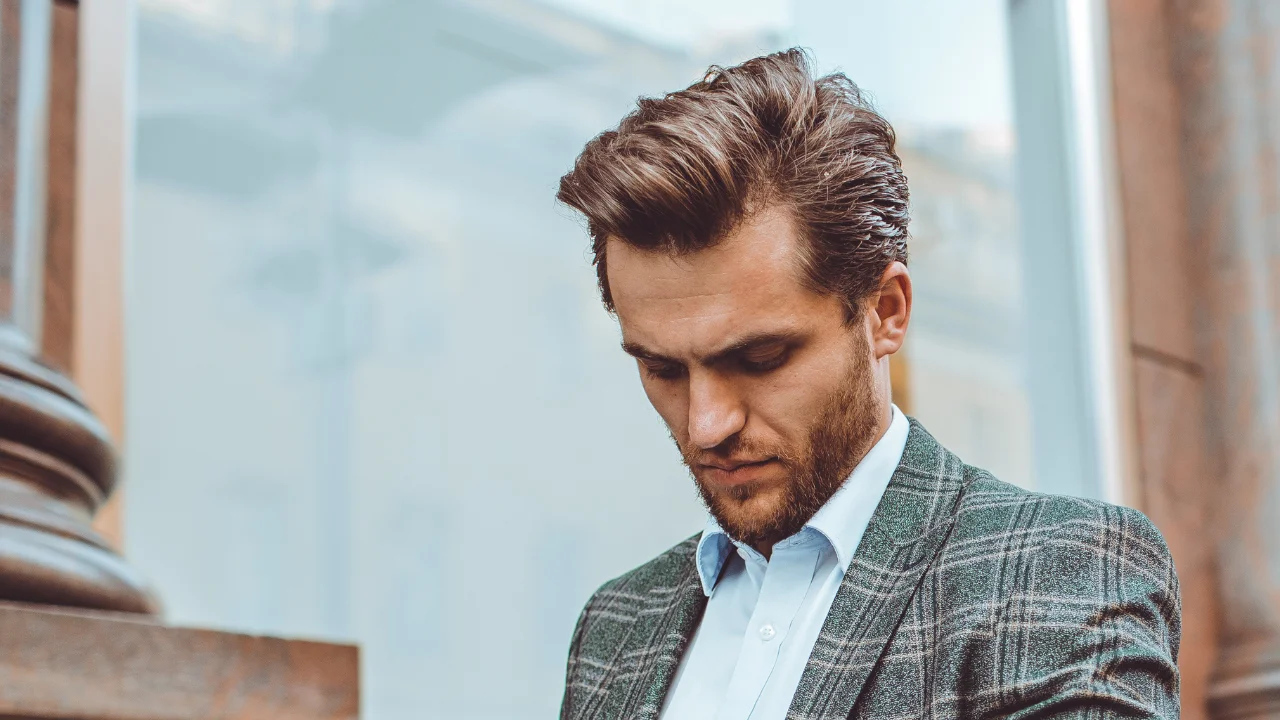 Penteado impecável em minutos com o gel da Oriflame