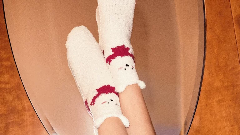Meias felpudas com urso
