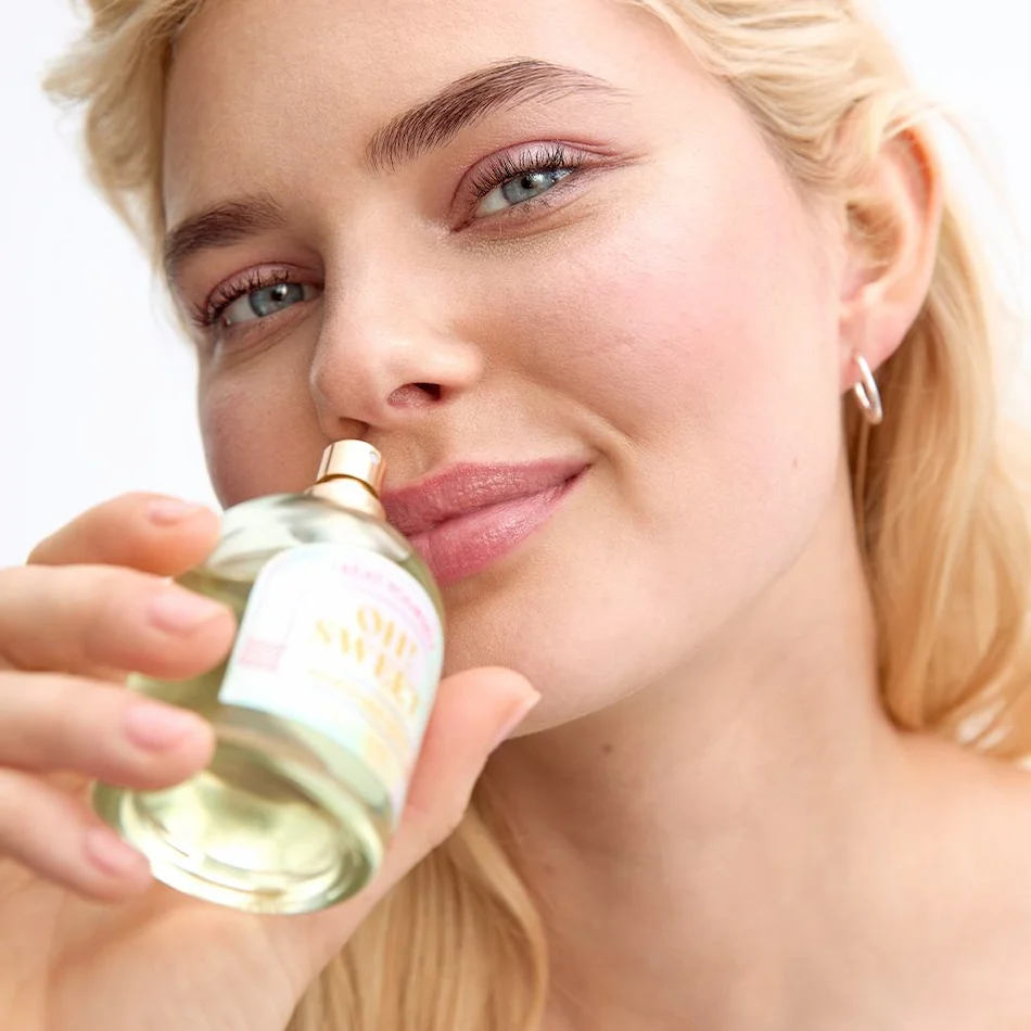 Primeiro: afinal, como cheira?