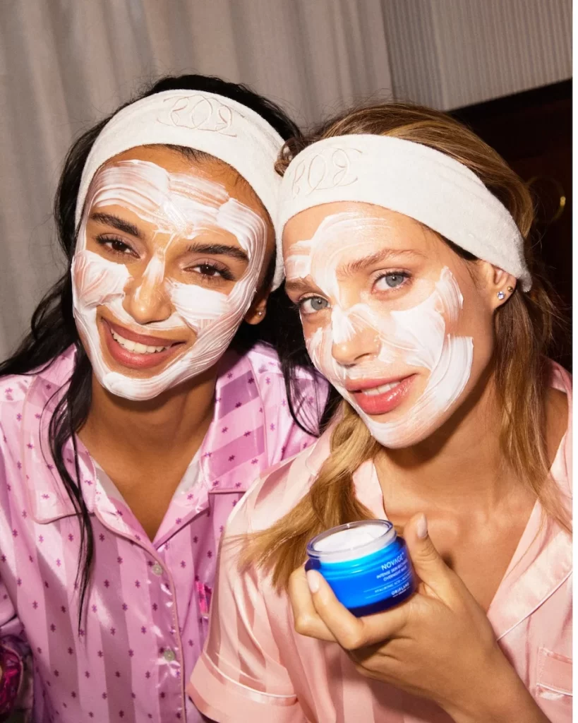 Uma máscara com vibes de spa, mas com esforço mínimo