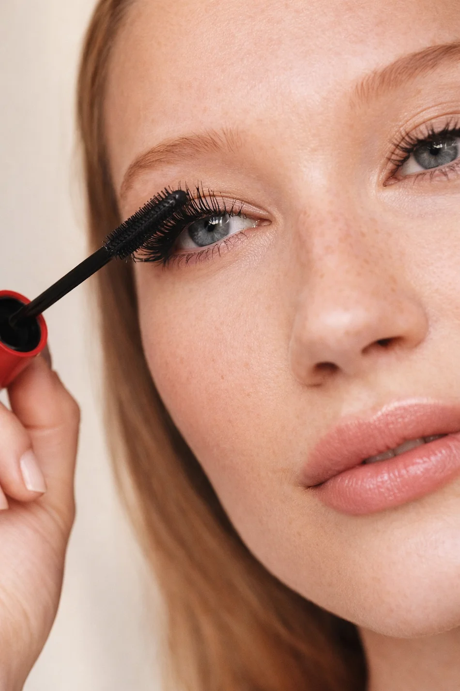 Máscara de pestanas volume e comprimento