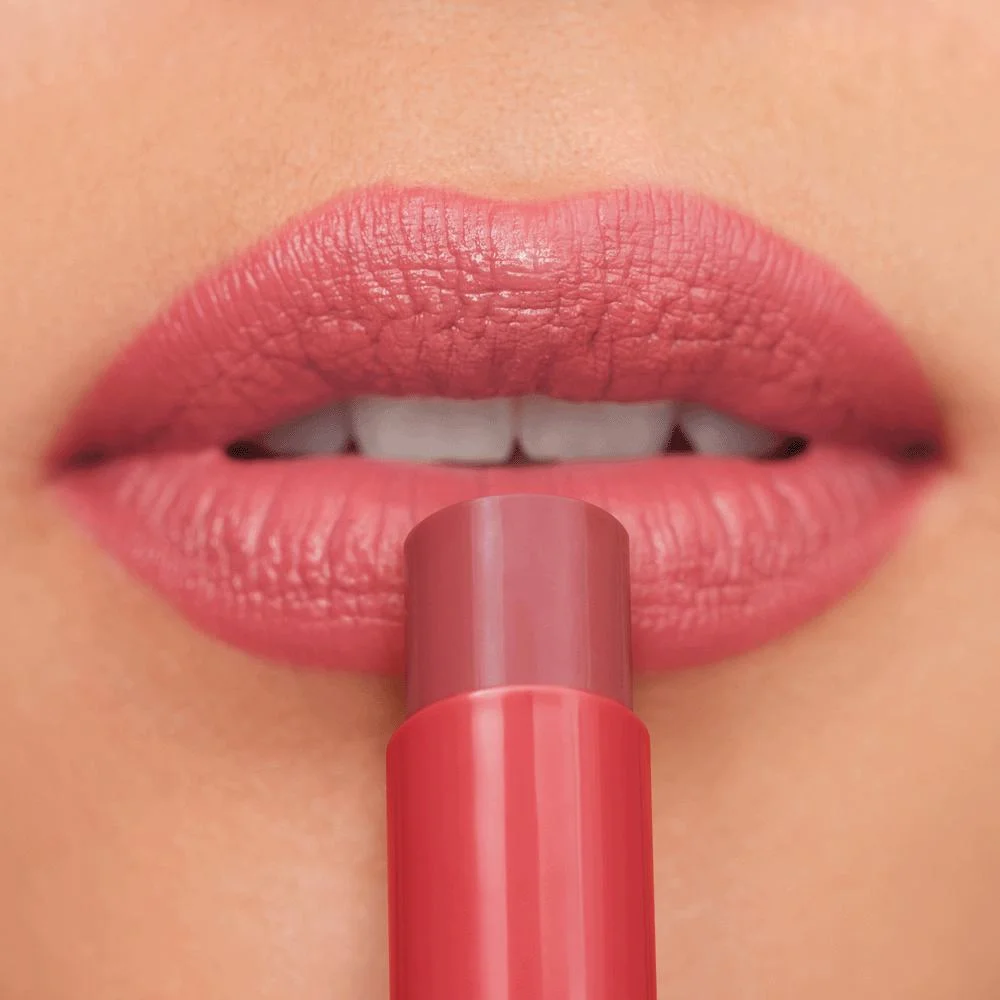 Crimson Kiss 48263